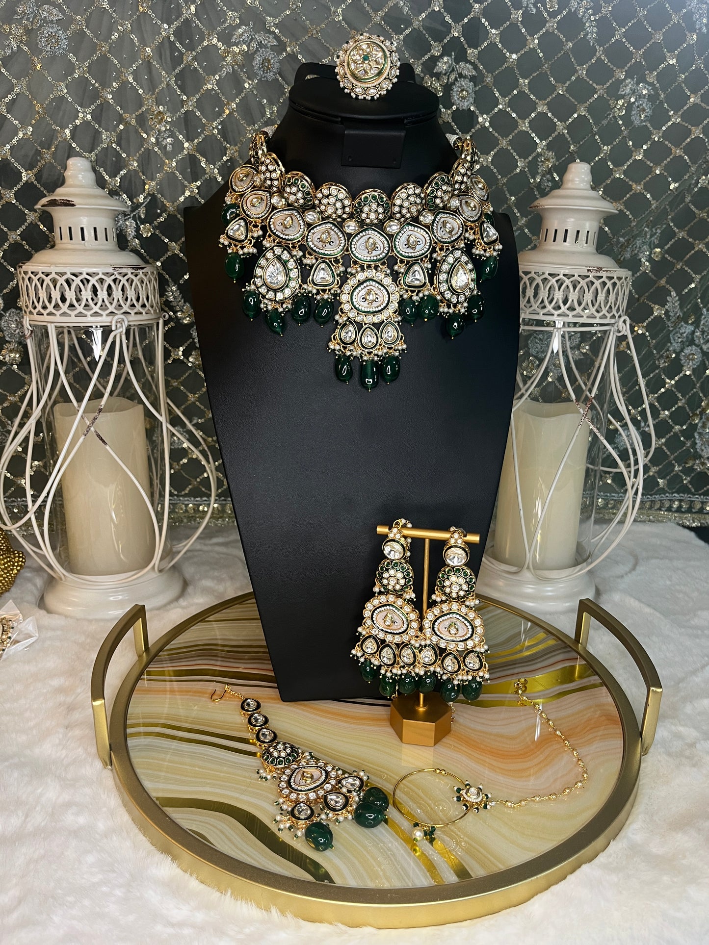Nyra Necklace Set